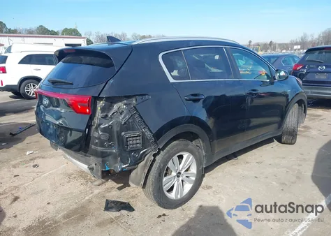 2018 Kia Sportage Lx z USA, uszkodzony, nr VIN KNDPMCAC7J7487946